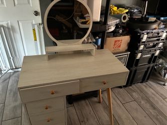 Vanity Desk with Round Mirror and Drawers