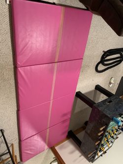 Gymnastics Practice Mat Foldable 4’x10’x2”