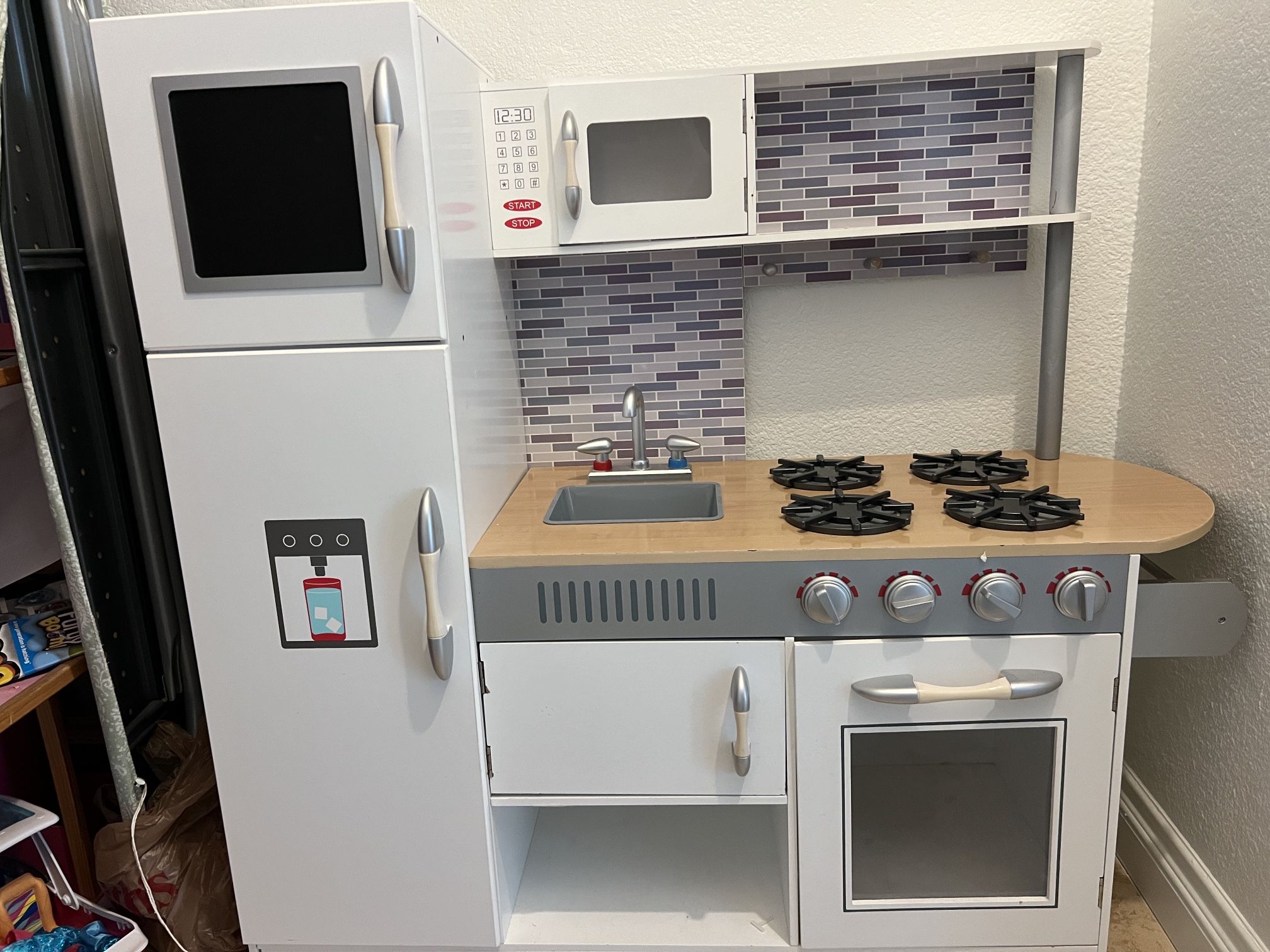 Wood Play Kitchen