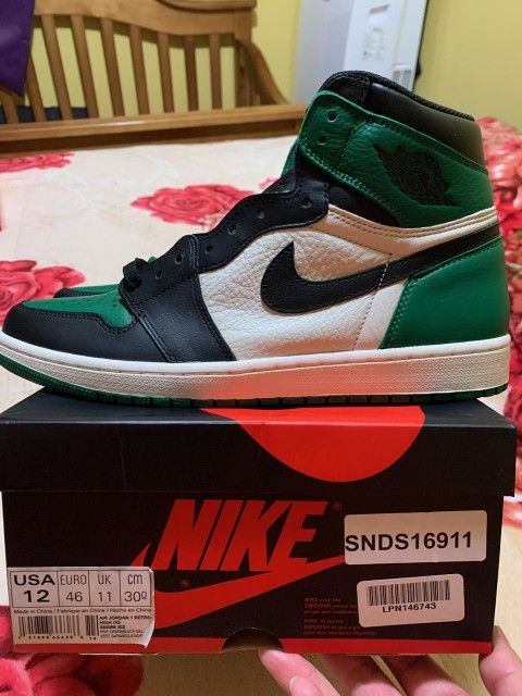 Pine Green Jordan 1