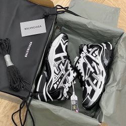 Balenciaga Runners