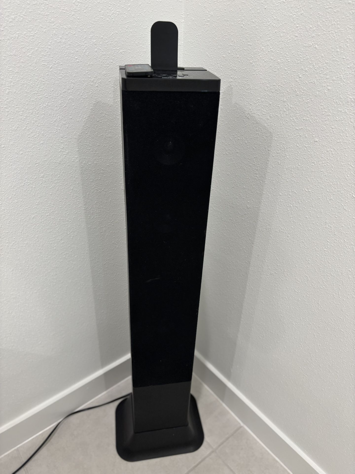 Icraig TOWER STEREO SYSTEM MODEL NO: CHT910