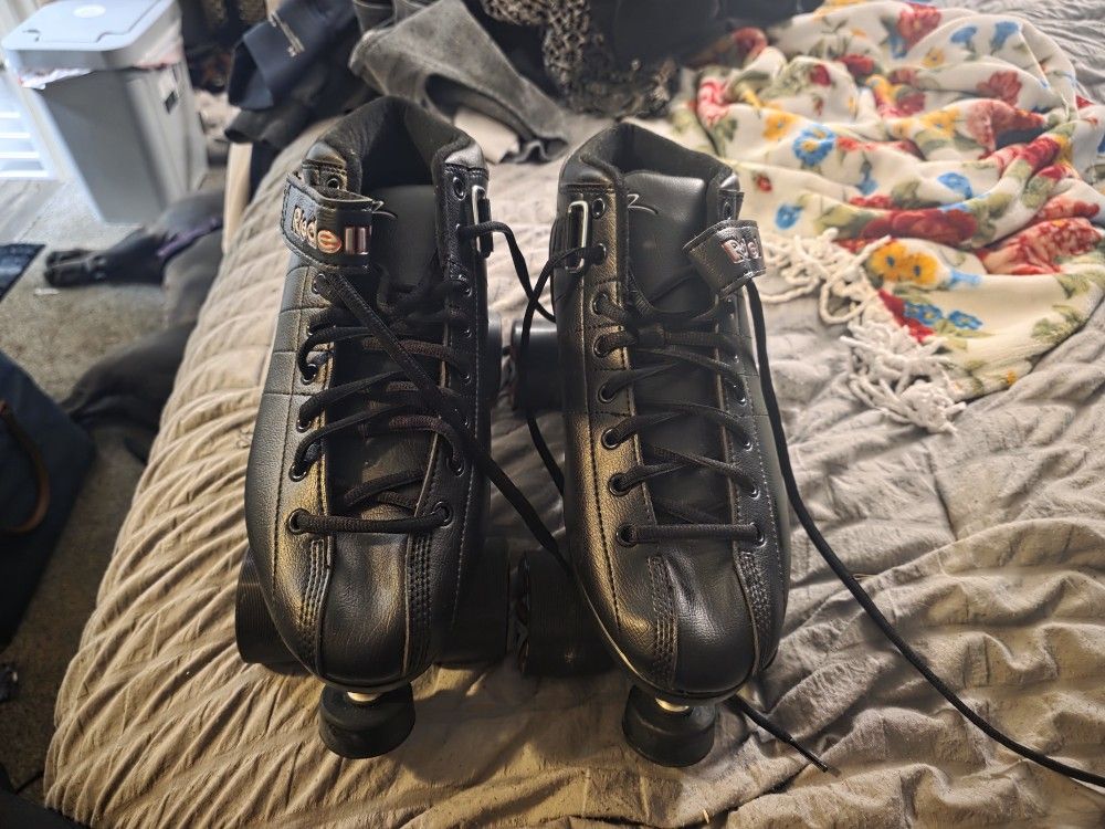 Riedell Cayman Roller Skates
