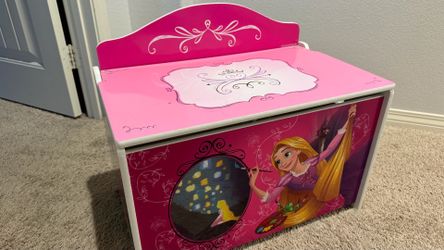 Princess toy box