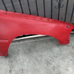 Toyota fender