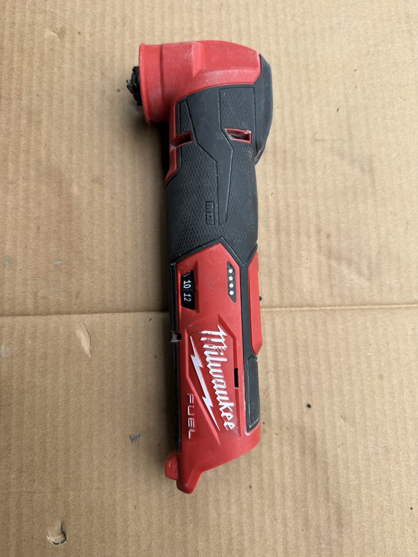 Milwaukee Multi Tool M12 FUEL 