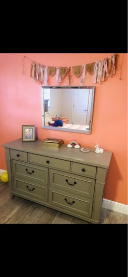 Kids bedroom set