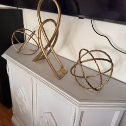 Golden Metal Decor