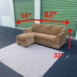 Beige Sectional Couch Set Local Delivery 🚚 💨