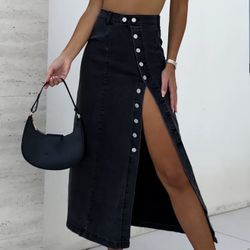Denim skirt
