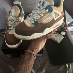 Jordan 4 Cacoa Wow  Size 5Y👟 NEW🧼 OG ALL📲 $125💰