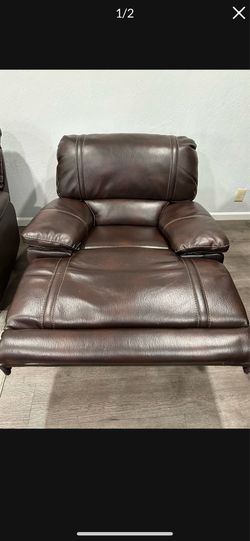 Single couch