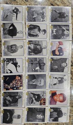 Notre Dame Football Legends - 21 Football Cards