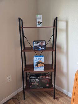 Like New Metal Wooden Shelf *Pick up today, Cash Only*
