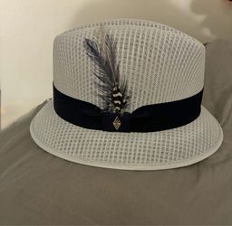 Grey Brim  hat