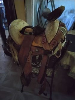 Saddle use horse house deror
