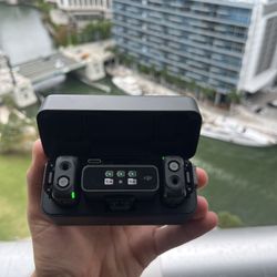 DJI Wireless Mic Kit 2TX + RX + Charging Case (Perfect for TikTok/YouTube)