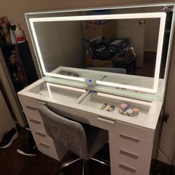 LED VANITY