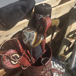 VINTAGE RED LEATHER GOLF BAG & FULL SET OF WILSON STAFF WOODS