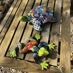 Garden Pots And Decorations