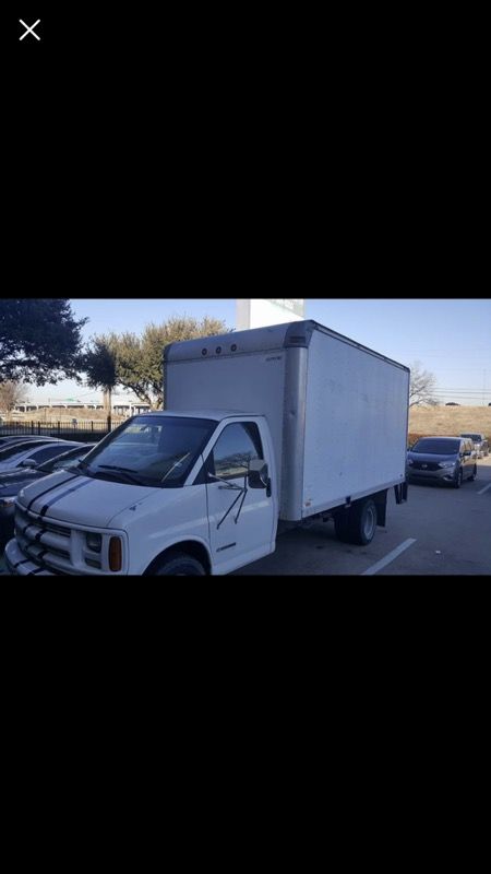 Box truck for sale