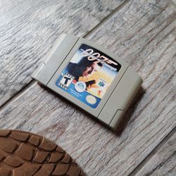 Nintendo 64 007 The World Is Not Enough 