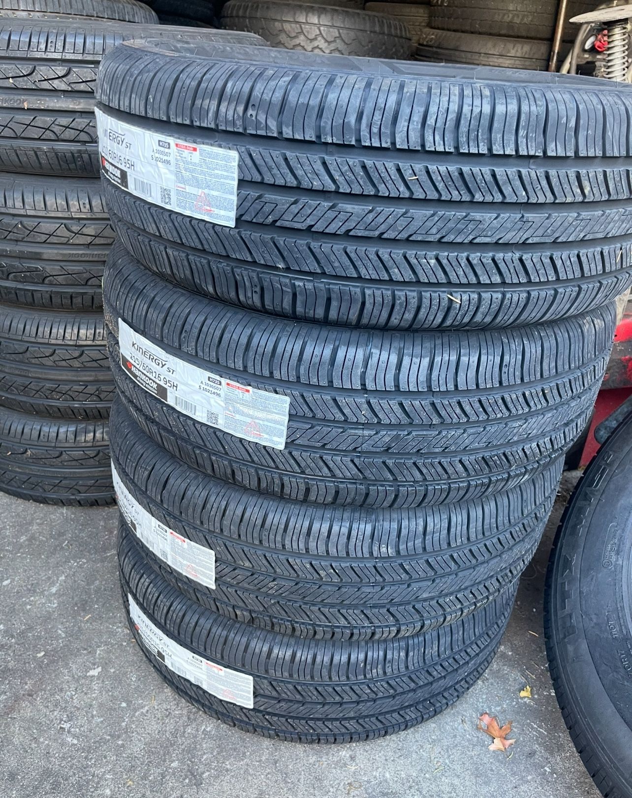 215/60R16 hankook 215/60/16  NEW  set of matching 4 tires 136$ EACH TIRE .  Mount balance included!!!  Limited stock. 