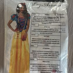 Snow White dress 