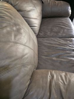 Benchcraft loveseat.