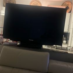 panasonic Tv 65”