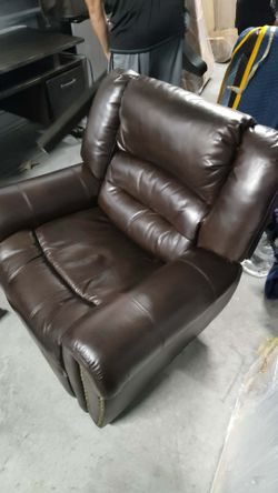 Oversized Manual Recliner