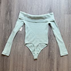 Women’s NWT Free People Bodysuit Sizes : 2 Small 1 Extra Small