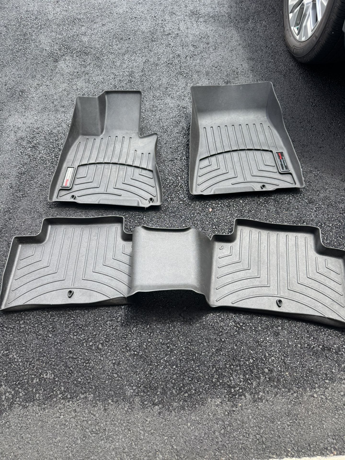 Genesis GV70 WeatherTech Floor Mats