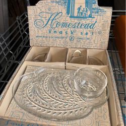 Homestead vintage snack set(s) 4 Cups/4 Plates (x30 Available)