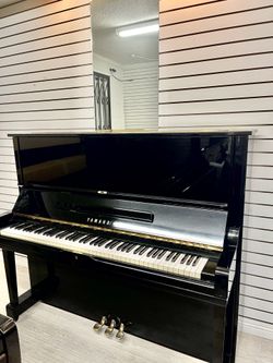 Great Condition Yamaha U3 Upright piano