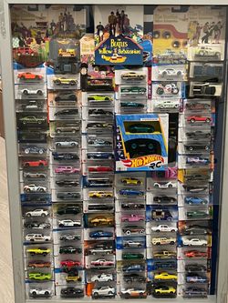 Super Hot Wheels Collection 100+ Cars + The Beatles HotWheels and RC Car 400$ All w Case