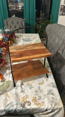 Metal & Wooden Shelfs 