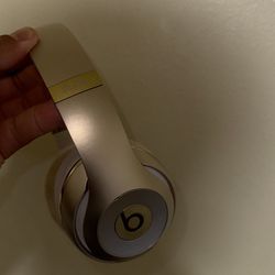 Beats Studio Wireless (Gold)