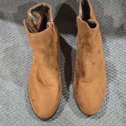 Ankle Boots - Booties 