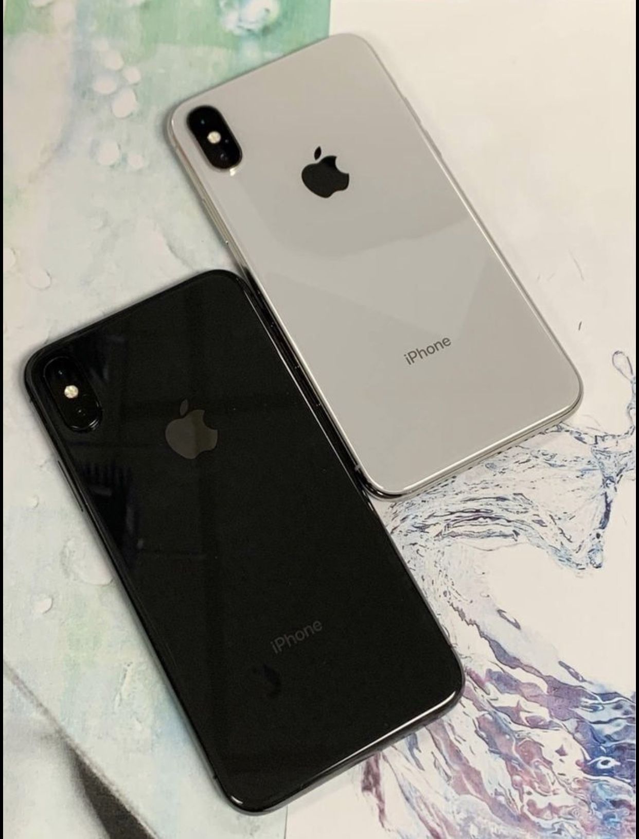 IPHONE X SILVER, GRAY 64GB UNLOCKED