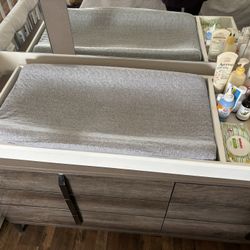 Changing Topper With Pad