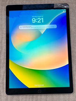 2015 iPad Pro 12.9 inch Retina display
