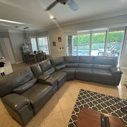Large Leather Vinyl Sectional Couch With Recliners 
