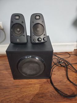 Logitech Z623 THX 2.1 Speaker System - Subwoofer + Speakers