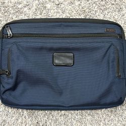 TUMI ‘Alpha 3’ Navy Blue Nylon Tablet Sleeve