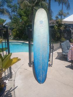 Longboard surfboard 9'0