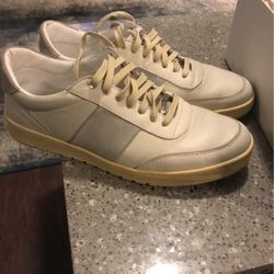 Collegium Shoes Like new 