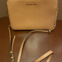 MICHAEL Michael Kors Jet Set Large Crossbody