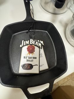 Jim beam 10.5  cast iron Skillet , New Never Used 