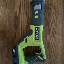 Ryobi Saw